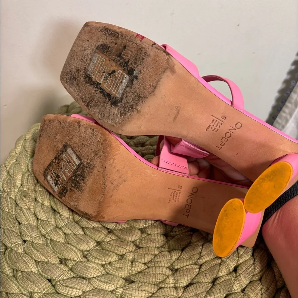 ONCEPT Monaco Prism Pink Leather Toe Loop Stappy Heel Sandals Size 8